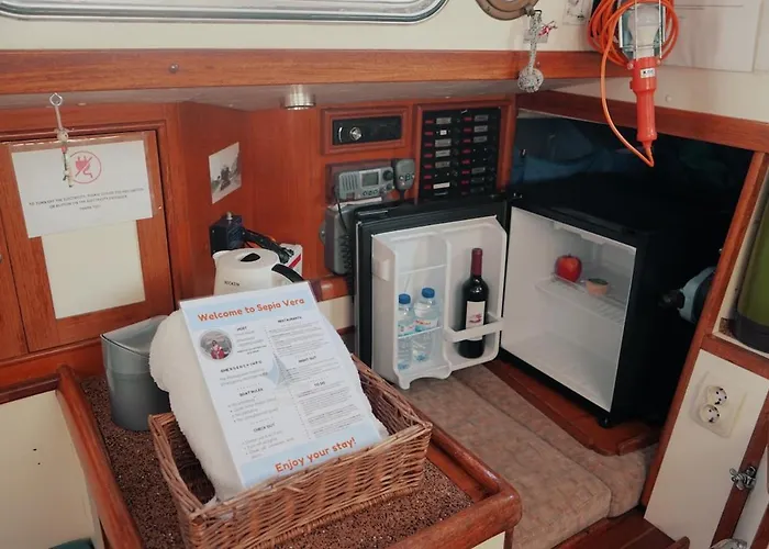 Cozy Marina Sleepaboard - Sail Away